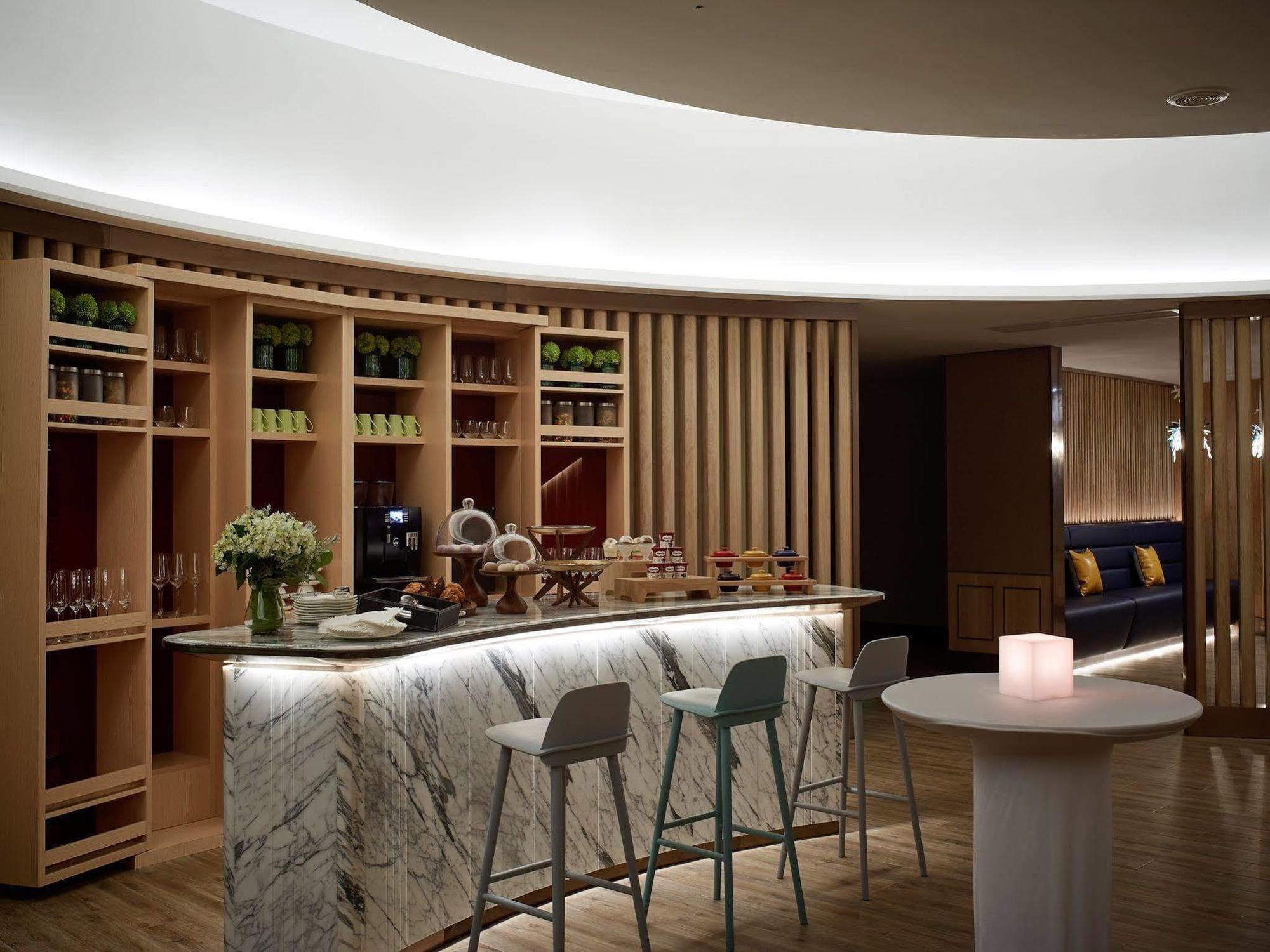 One Sunland Serviced Suites Managed By Lanson Place Shanghai Bagian luar foto
